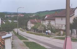 f/08-n.jpg