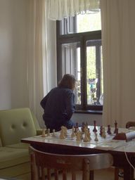 f2/F009-n.jpg