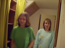 f2/F022-n.jpg