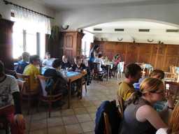 f/DSC01007-n.jpg