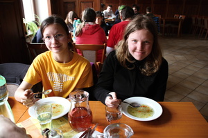 /IMG_8930-v.jpg