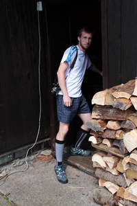 /IMG_0006-v.jpg