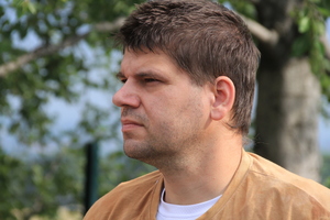 /IMG_3007-v.jpg