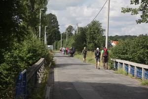 /IMG_4141-v.jpg