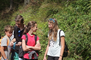 /IMG_4191-v.jpg