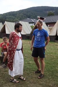 /IMG_4669-v.jpg