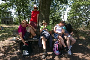 IMG_7552-v.jpg